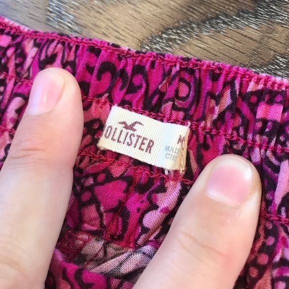 Hollister Shorts - Picture 3 of 5